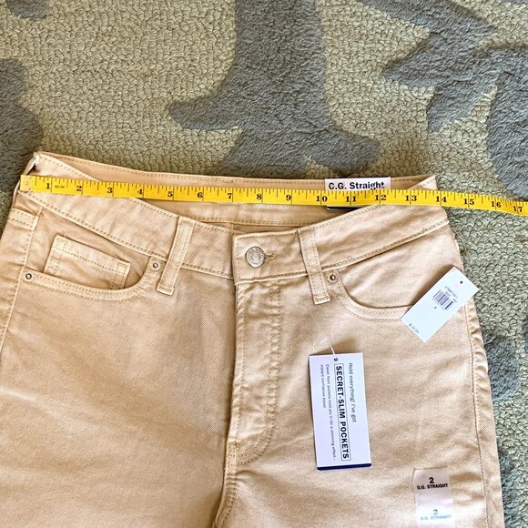 NWT Old Navy Beige Pants. Straight Leg High Rise Women Size 2 Pockets - Picture 5 of 12